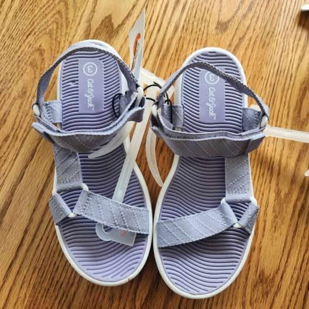 Brand new Purple sandals from Cat & Jack, sizes 2, 3 and 4
